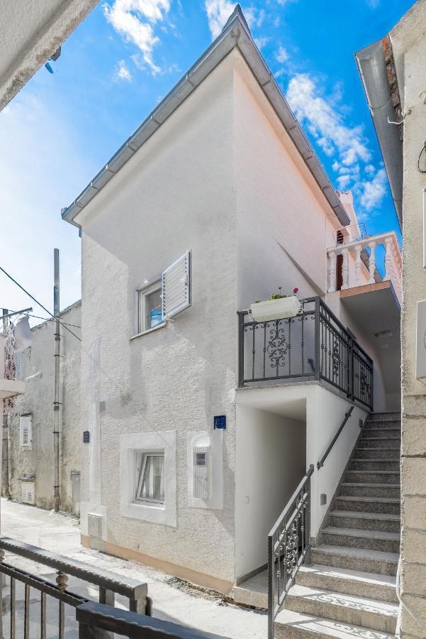 Apartments By The Sea Baska Voda, Makarska - 17570 Exterior photo