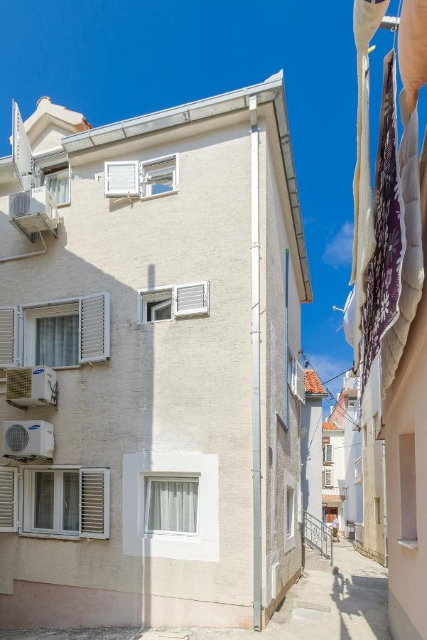 Apartments By The Sea Baska Voda, Makarska - 17570 Exterior photo